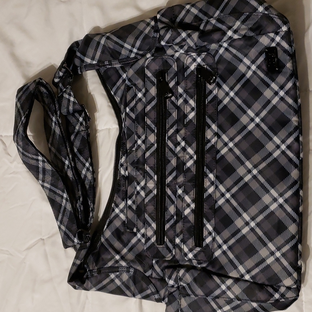 Lug Camper crossbody with adjustable strap